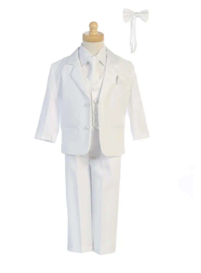 A white suit with a hat and tie.